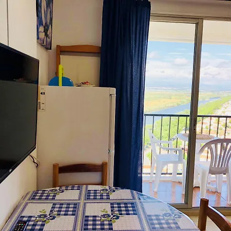 Karina 17 D Apartment Empuriabrava